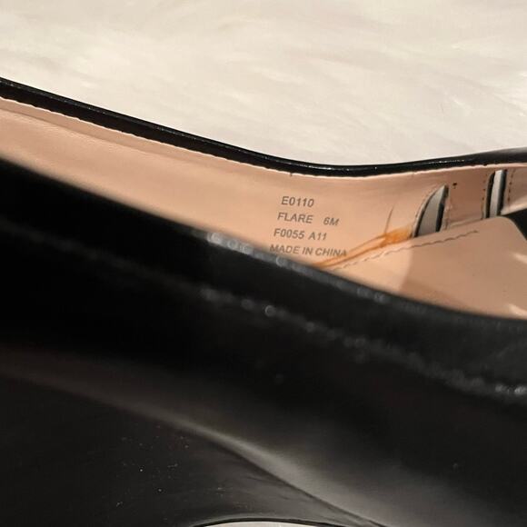 NEW Calvin Klein Wedge Flare Leather Peep Toe Pumps Black Size 6 NWOT - Picture 7 of 15